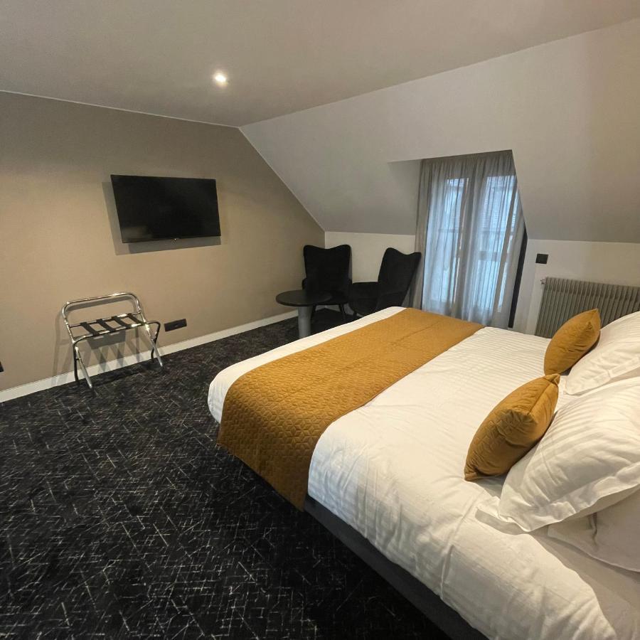 Le Sainte Jeanne Hotel Cormeilles-en-Vexin Kültér fotó