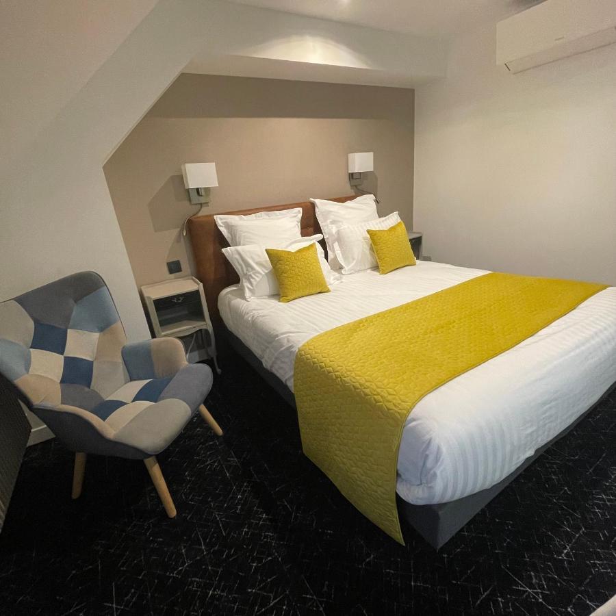 Le Sainte Jeanne Hotel Cormeilles-en-Vexin Kültér fotó